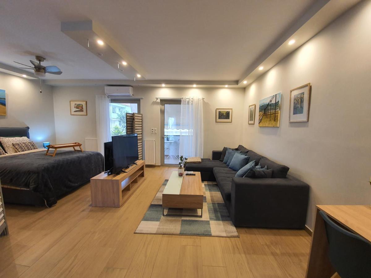 Tony'S Suite With Parking Афіни Екстер'єр фото