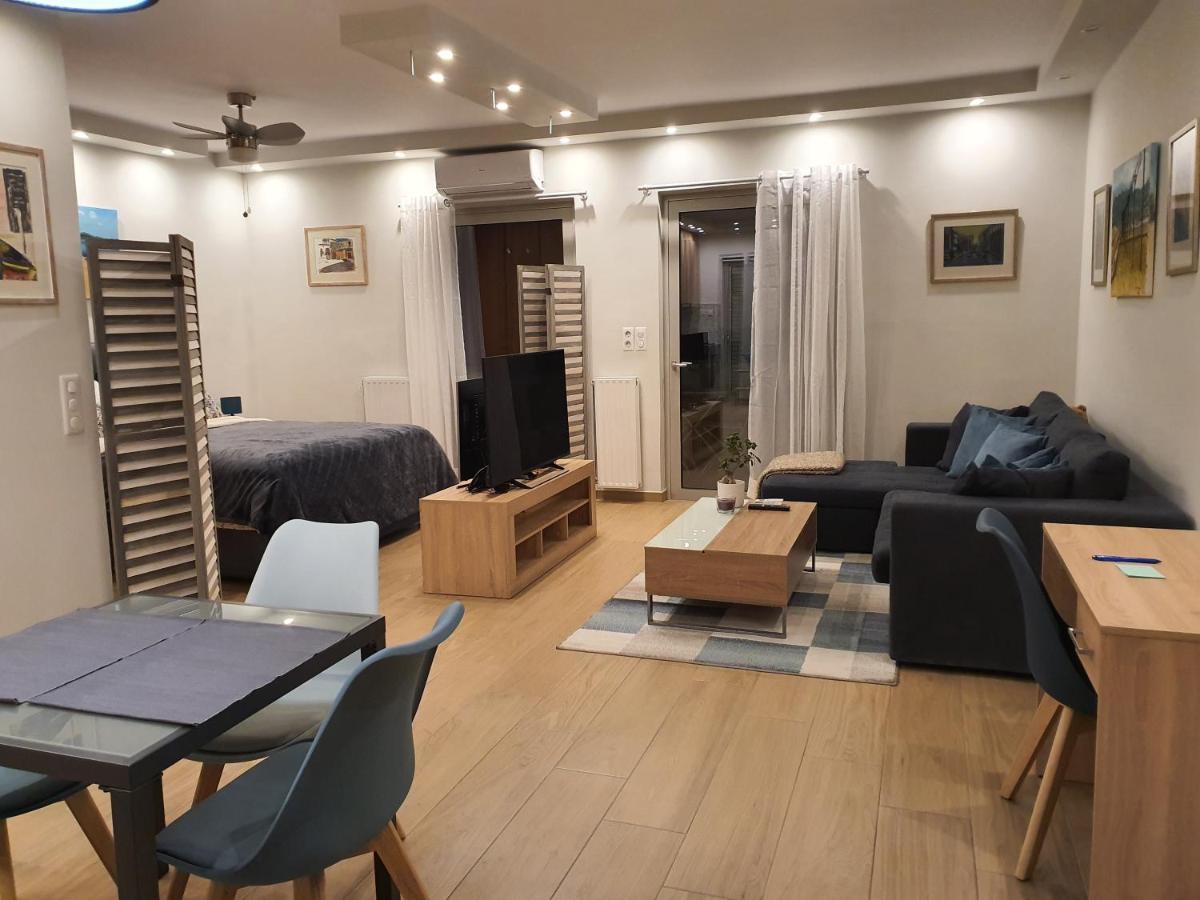 Tony'S Suite With Parking Афіни Екстер'єр фото